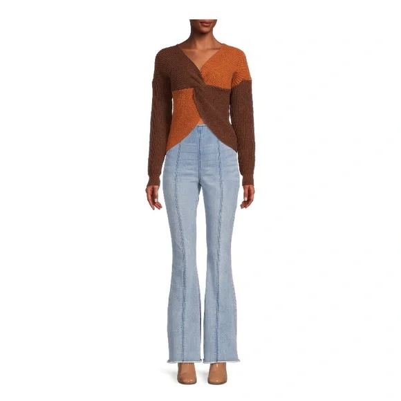 No Boundaries Juniors Front Sweater. 🌺 - Picture 4 of 7